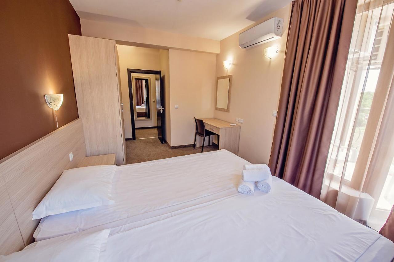 Hotel Santa Maria Obzor Exterior photo